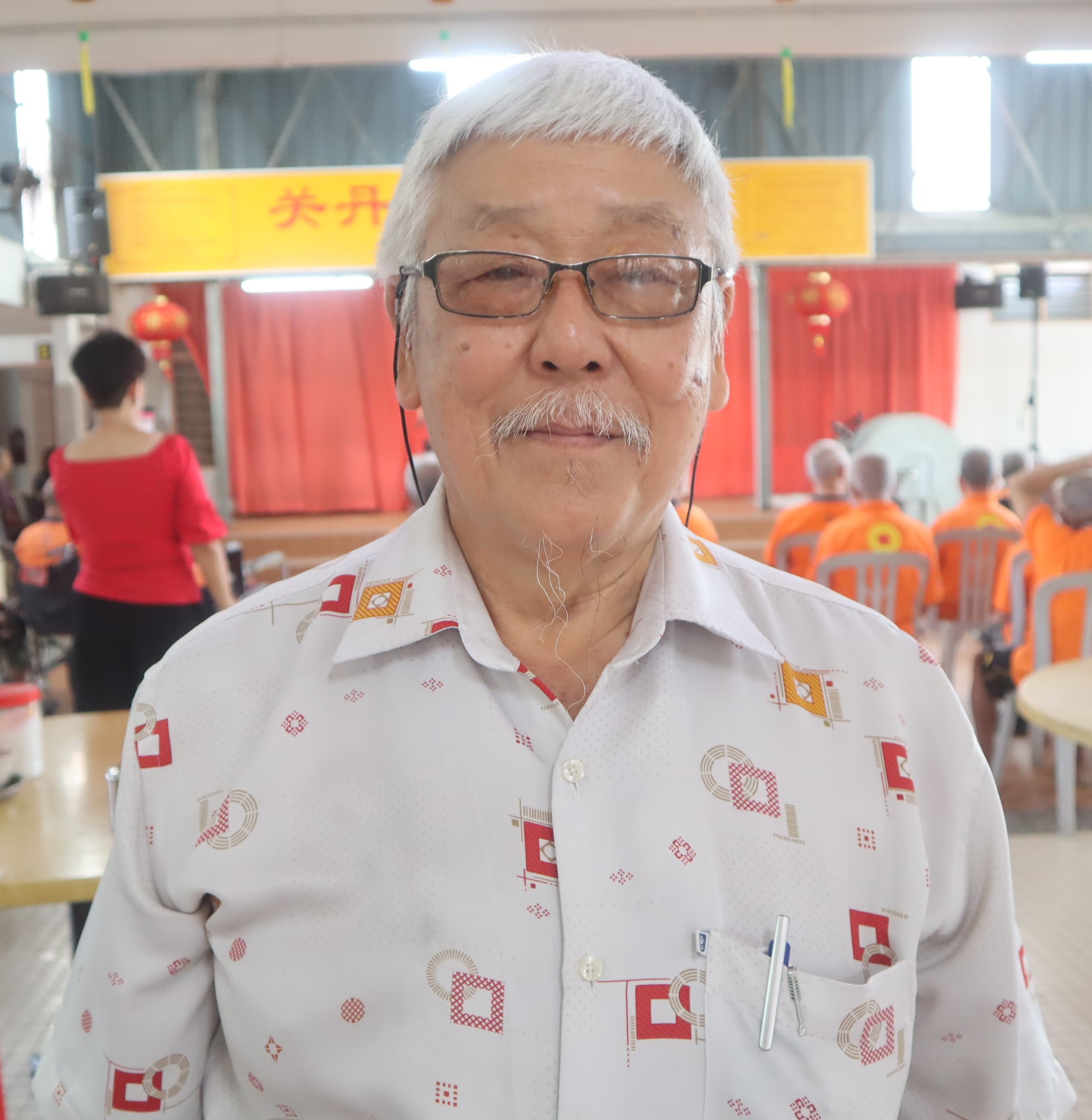 东:安老院长者要投票!