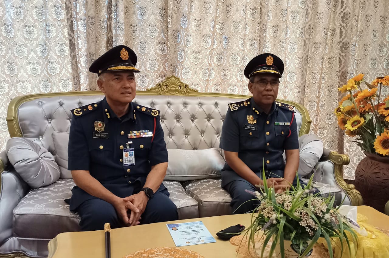 东:彭消拯队明(4日)起冻结假期,应付大选可能发生的水灾或紧急事故。
