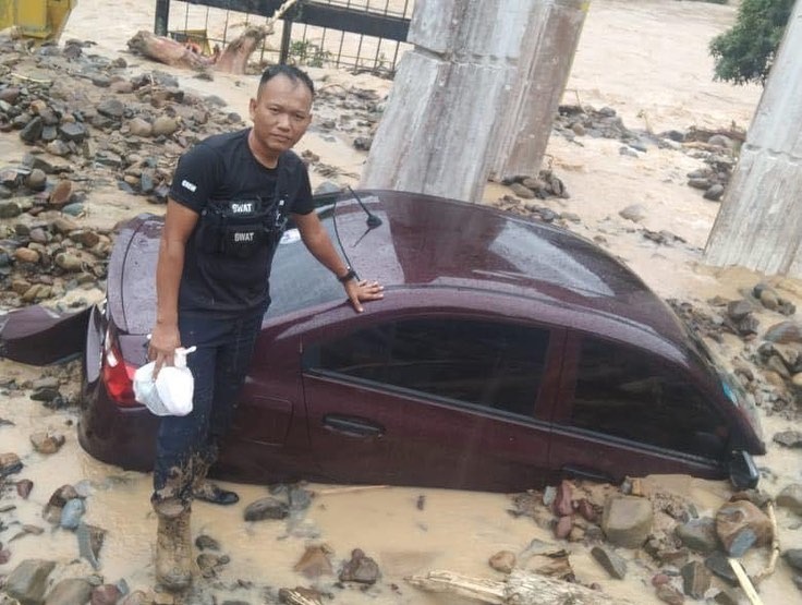 丹南邦宜水力发电厂遭泥石流冲坏 6员工死里逃生