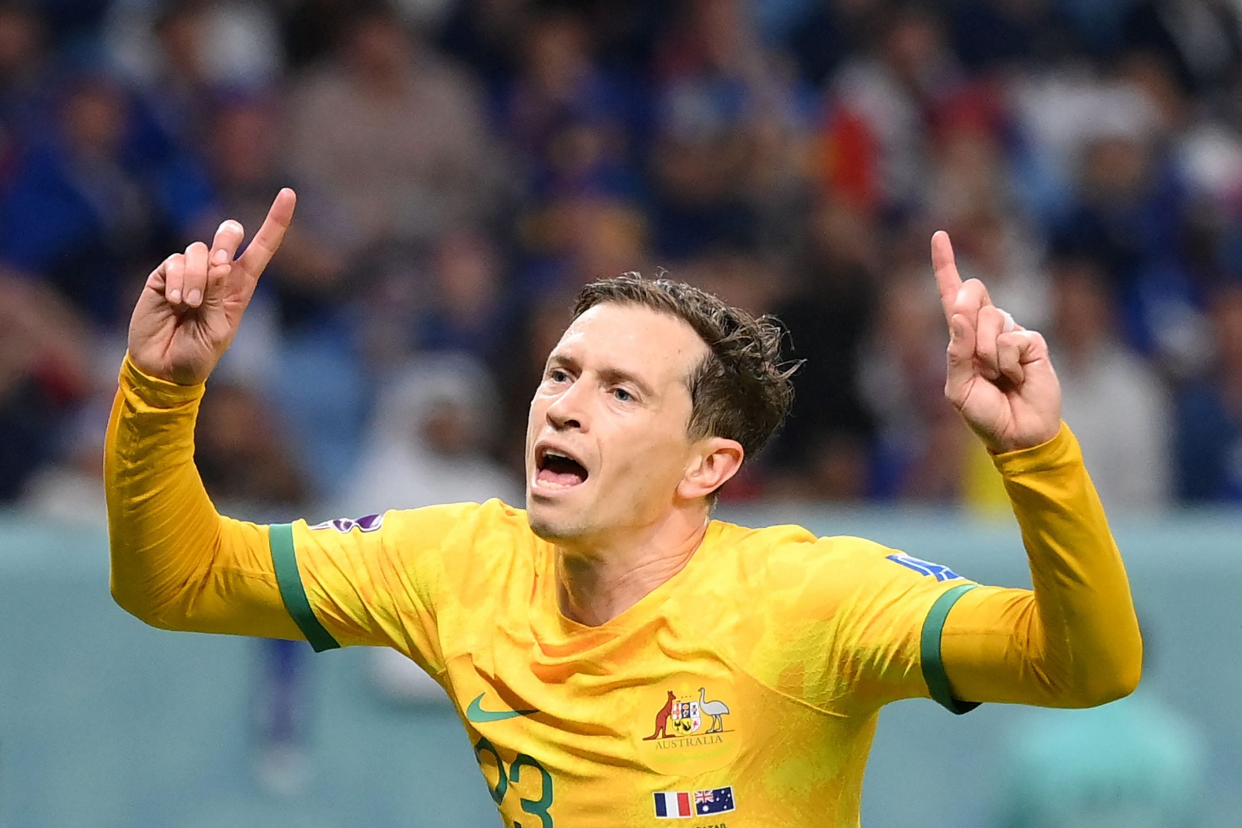 为避免提早出局  袋鼠 迦太基雄鹰厮杀