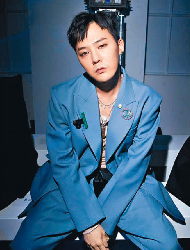 以白雏菊梨泰院哀悼 GD挨轰借惨剧宣传品牌