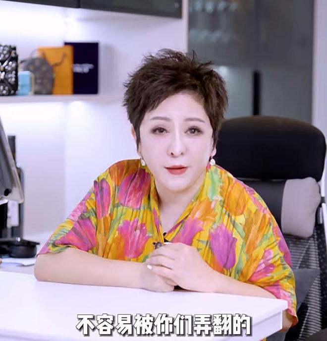 传曾泼关之琳咖啡扇她巴掌 向太不忍了吐实情