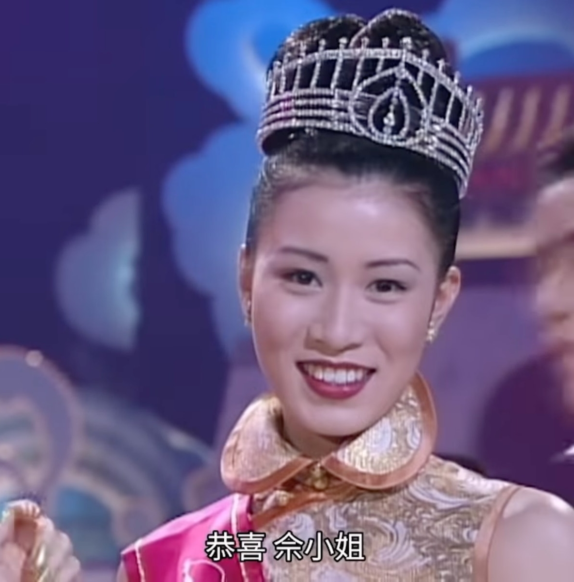 佘诗曼自认没婚姻焦虑 “我现在很幸福!”