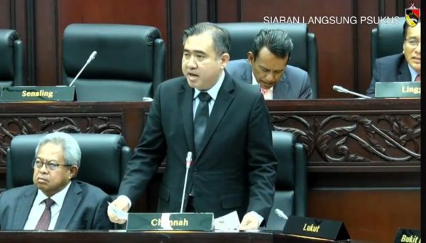 供fb:陆兆福趁着联邦组成团结政府,再建议森州政府下放拨款给所有民选议员