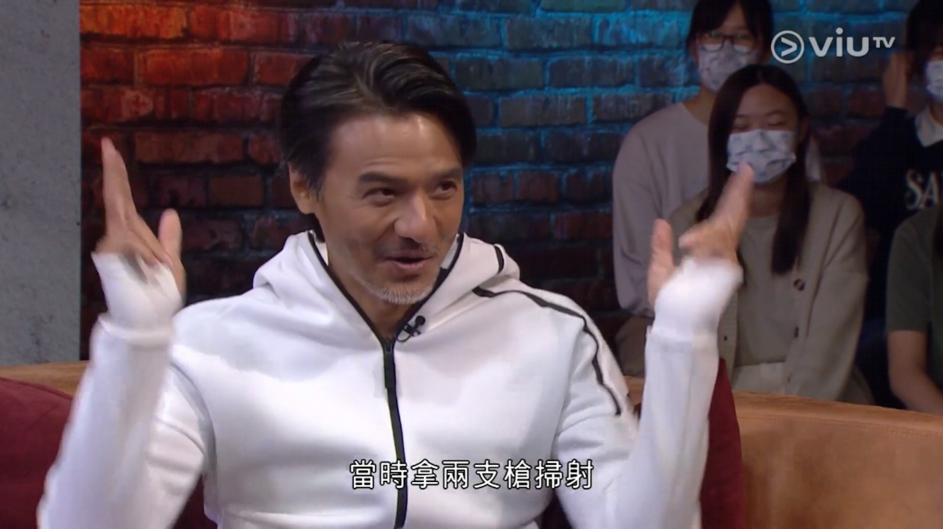 冯德伦最欣赏女演员非舒淇  《英雄本色》看100次不厌