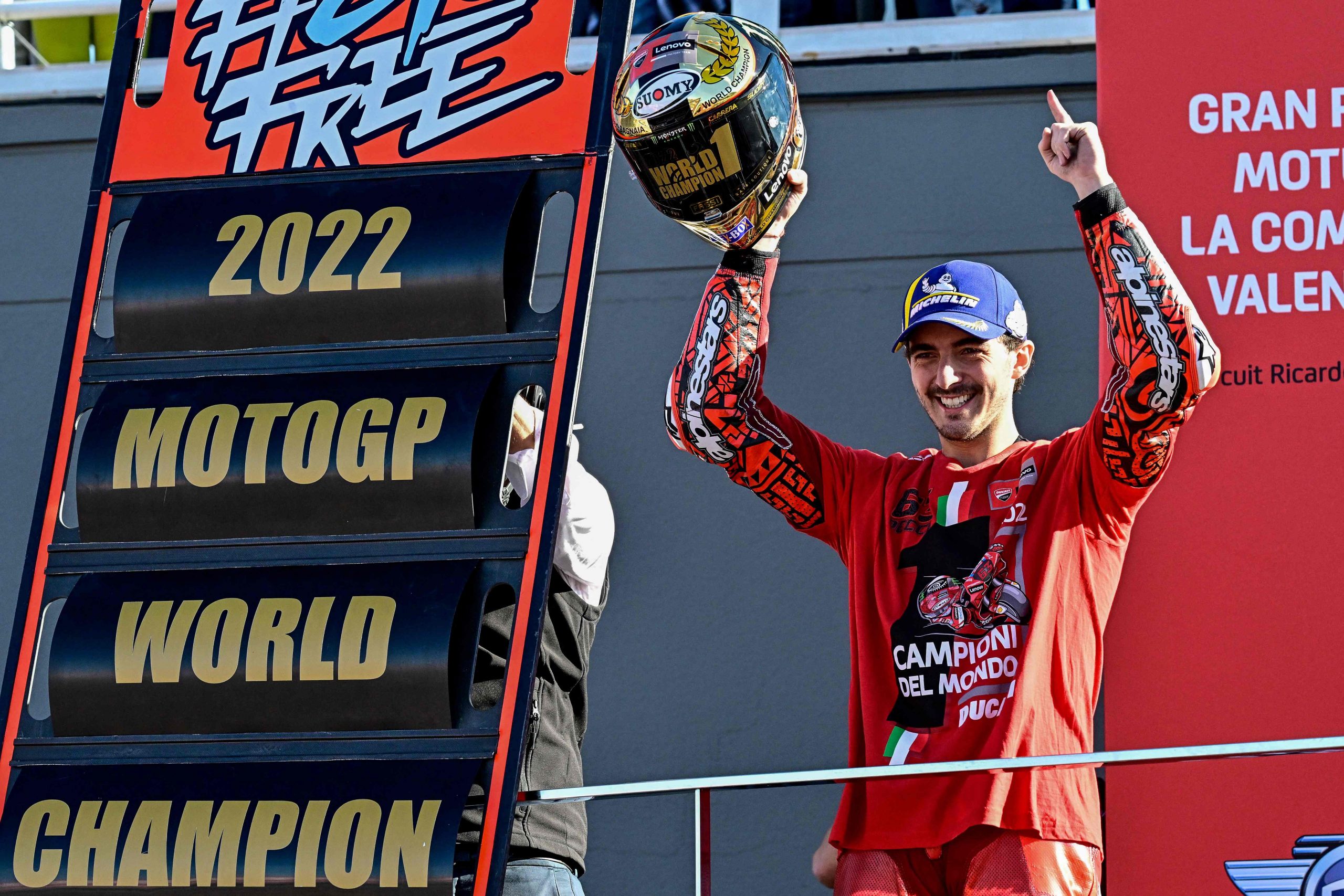 华伦西亚站MotoGP|结束杜卡迪15年等待 巴尼亚亚首夺世冠