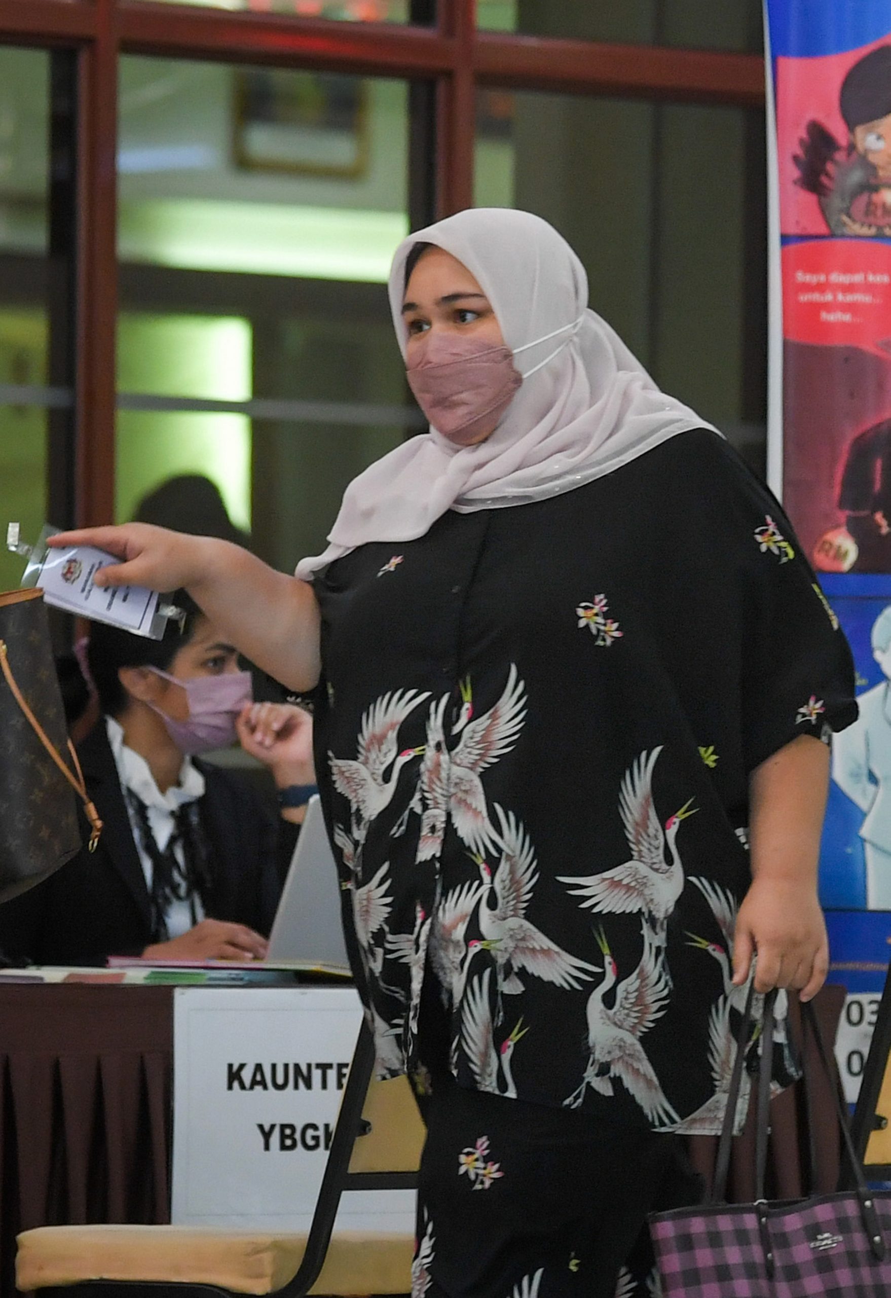 唐氏女被虐案/茜蒂拜农表罪成立