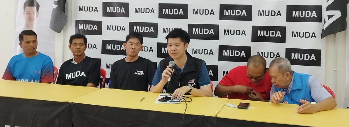 国：大选特辑：新闻：国会解散后在选区宣布大笔拨，林伟捷强烈谴责国阵违反选举条例