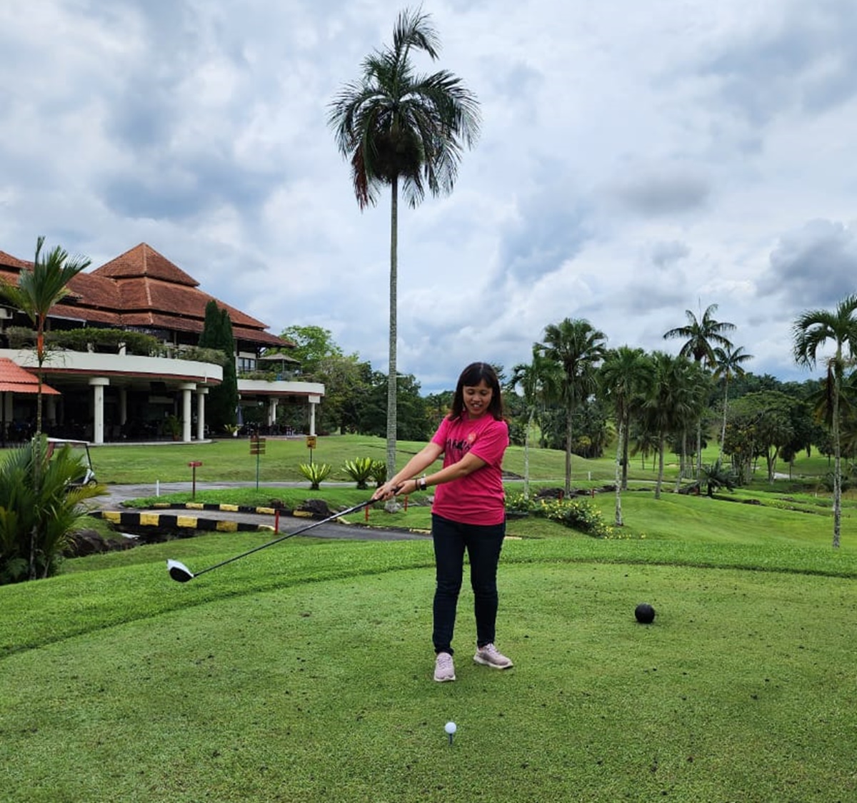 国:新闻:张念群谴责破坏竞选看板行为,应交警查办非含沙射影影射敌对方所为