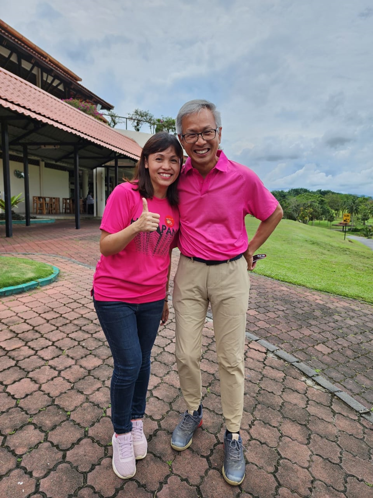 国:新闻:张念群谴责破坏竞选看板行为,应交警查办非含沙射影影射敌对方所为