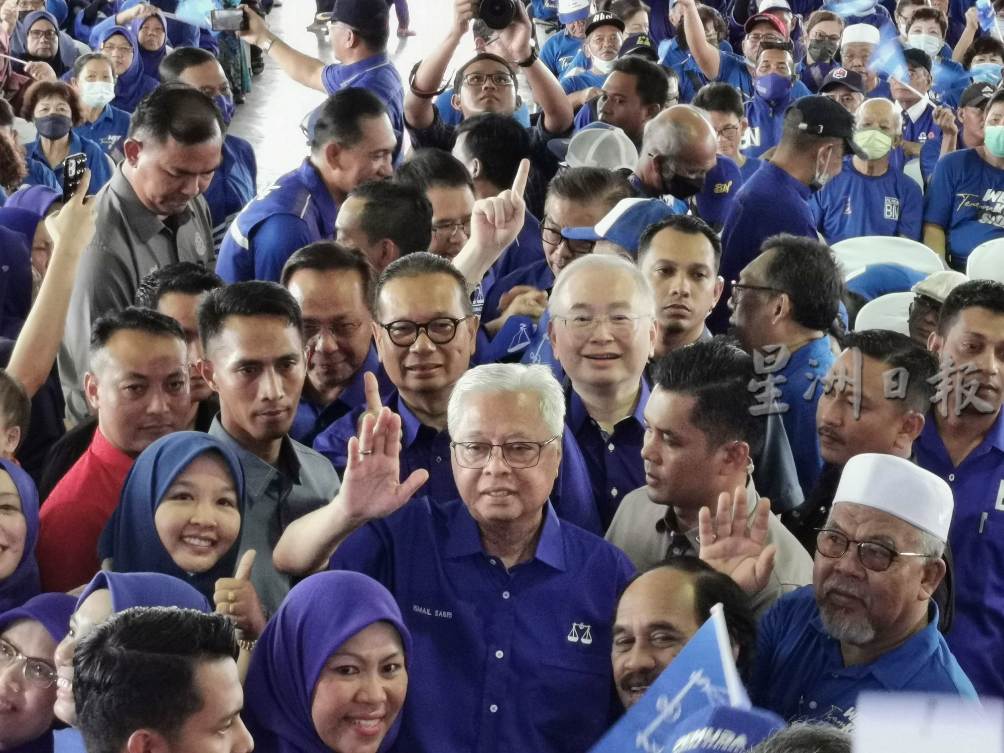 首相:凯里有担任首相潜能,但是未来的首相