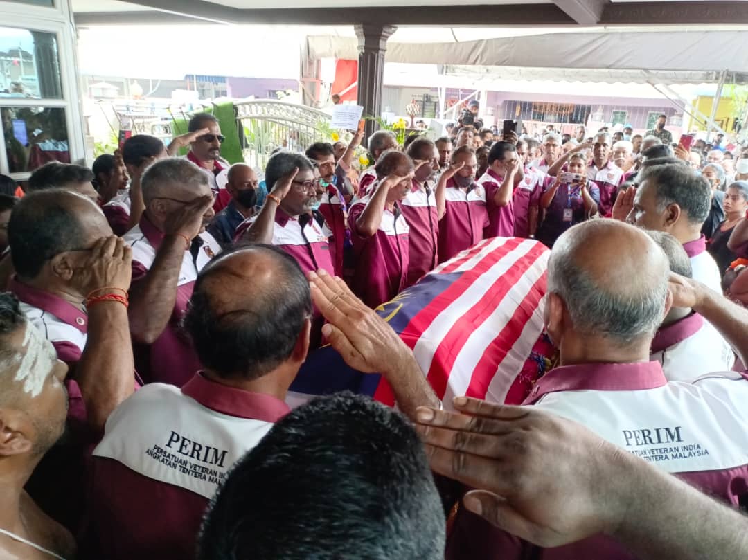 大选专辑／卡鲁巴耶举殡