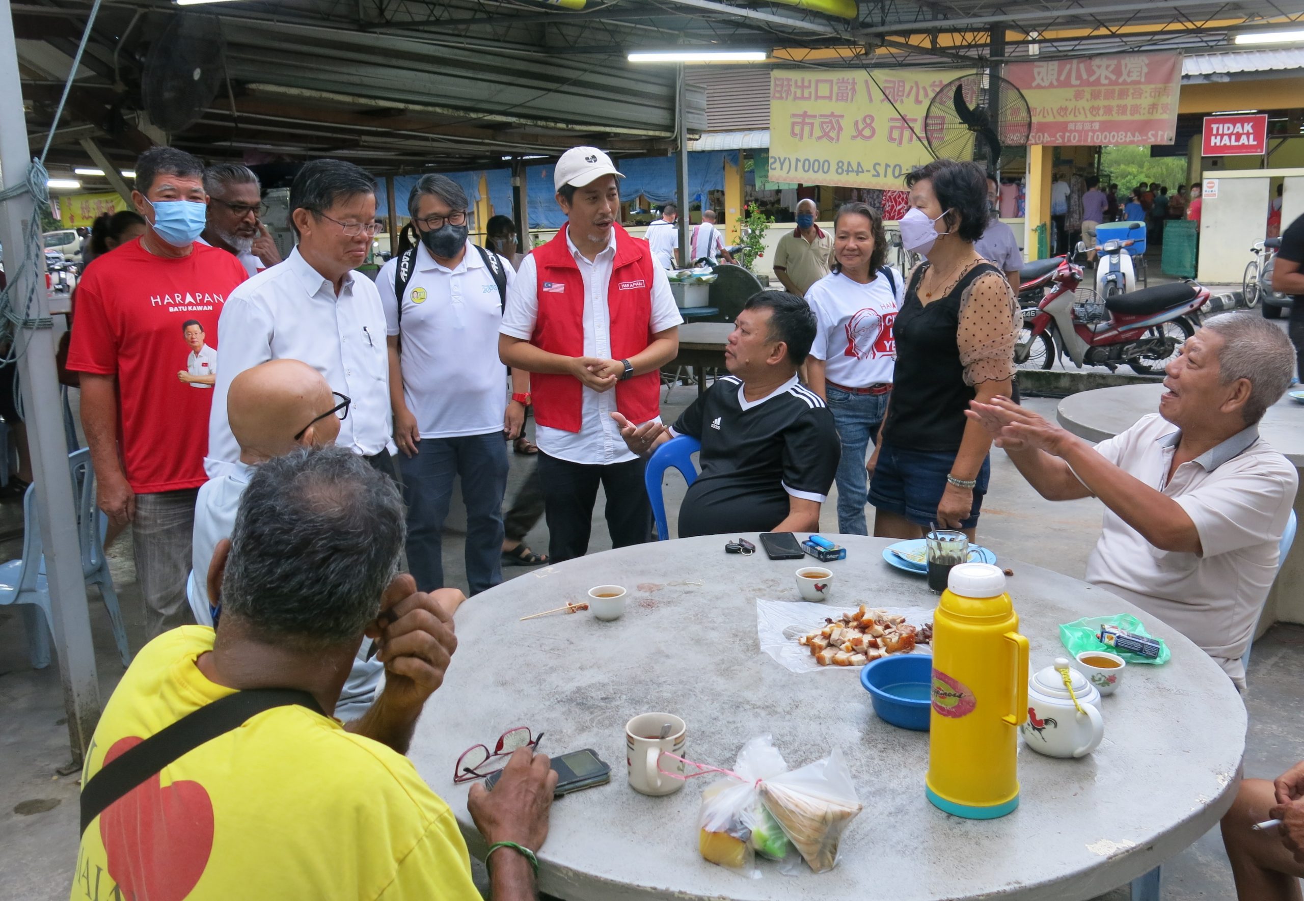 大选专辑/悬峙国会·民问首长:“怎么办?”