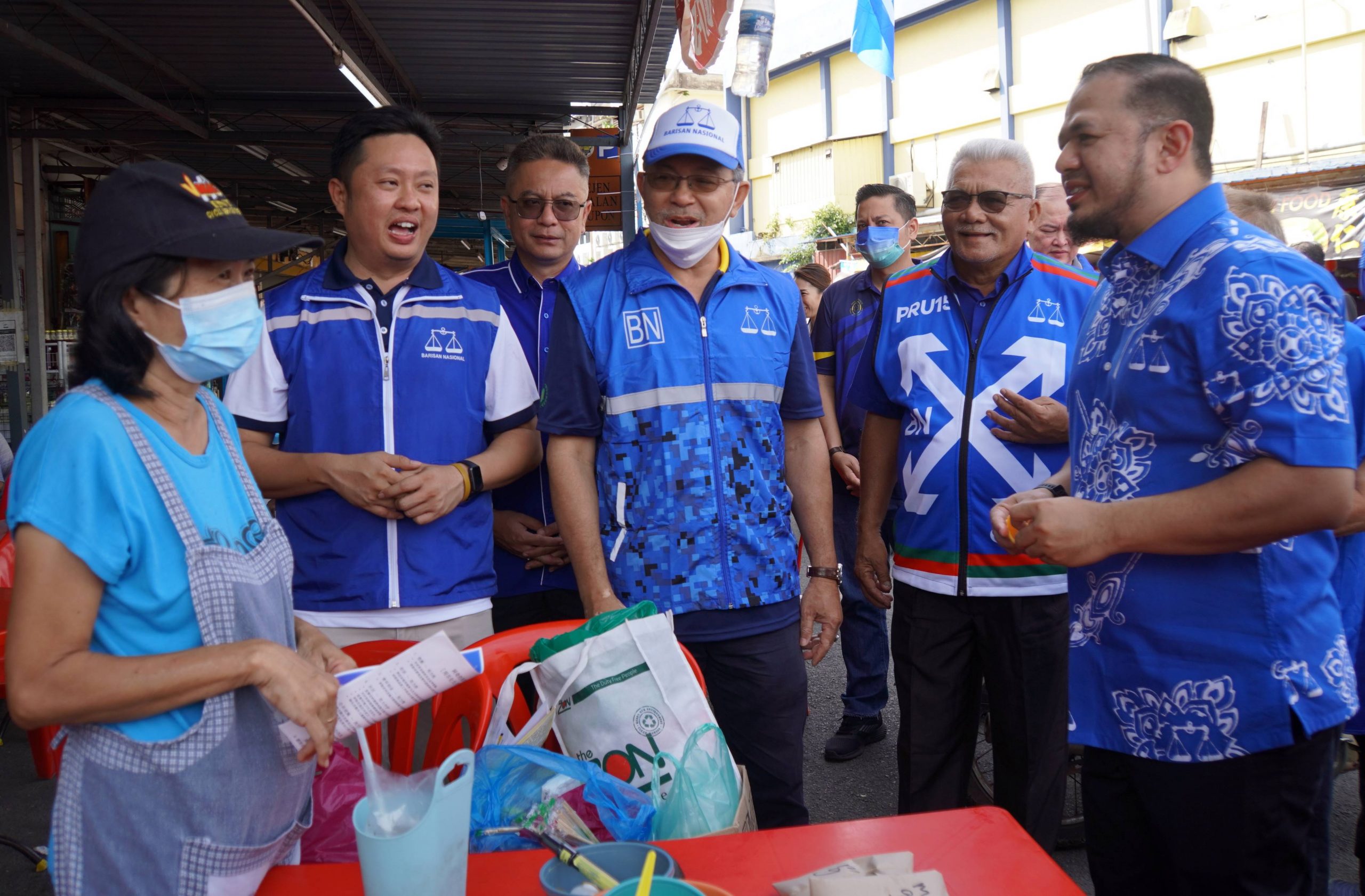 大选专辑/阿兹兰:玻是国阵堡垒州,过去政绩不错,有信心捍卫政权不易手