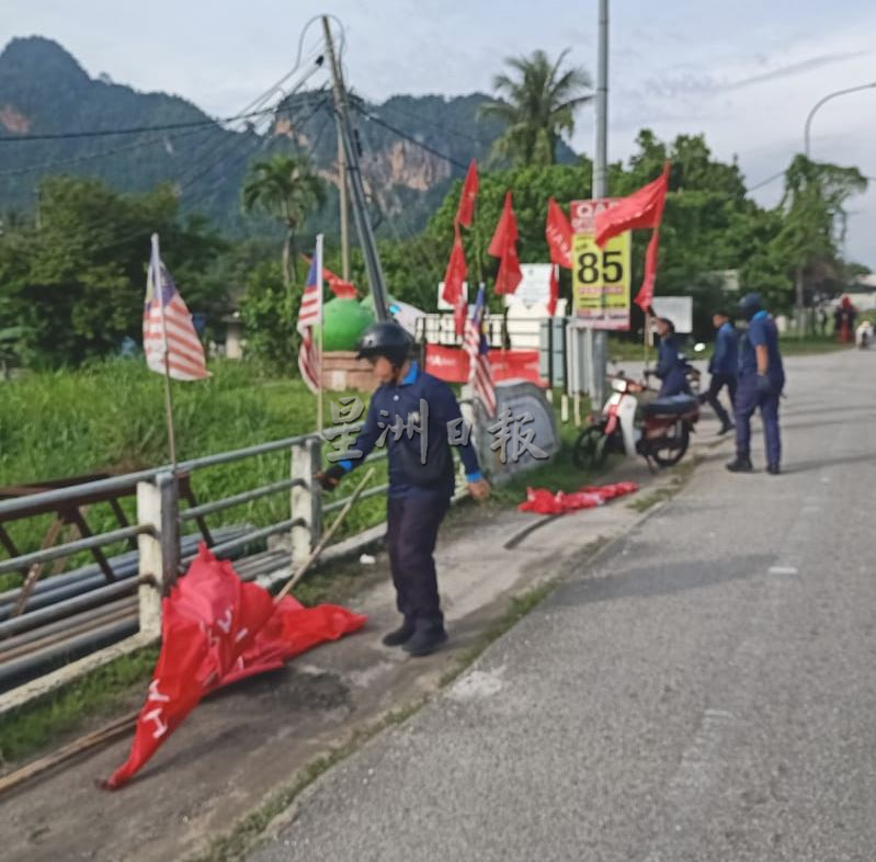 大霹雳封面主文/补照片/怡市厅出动执法 拆选前宣传品 禁租礼堂器具