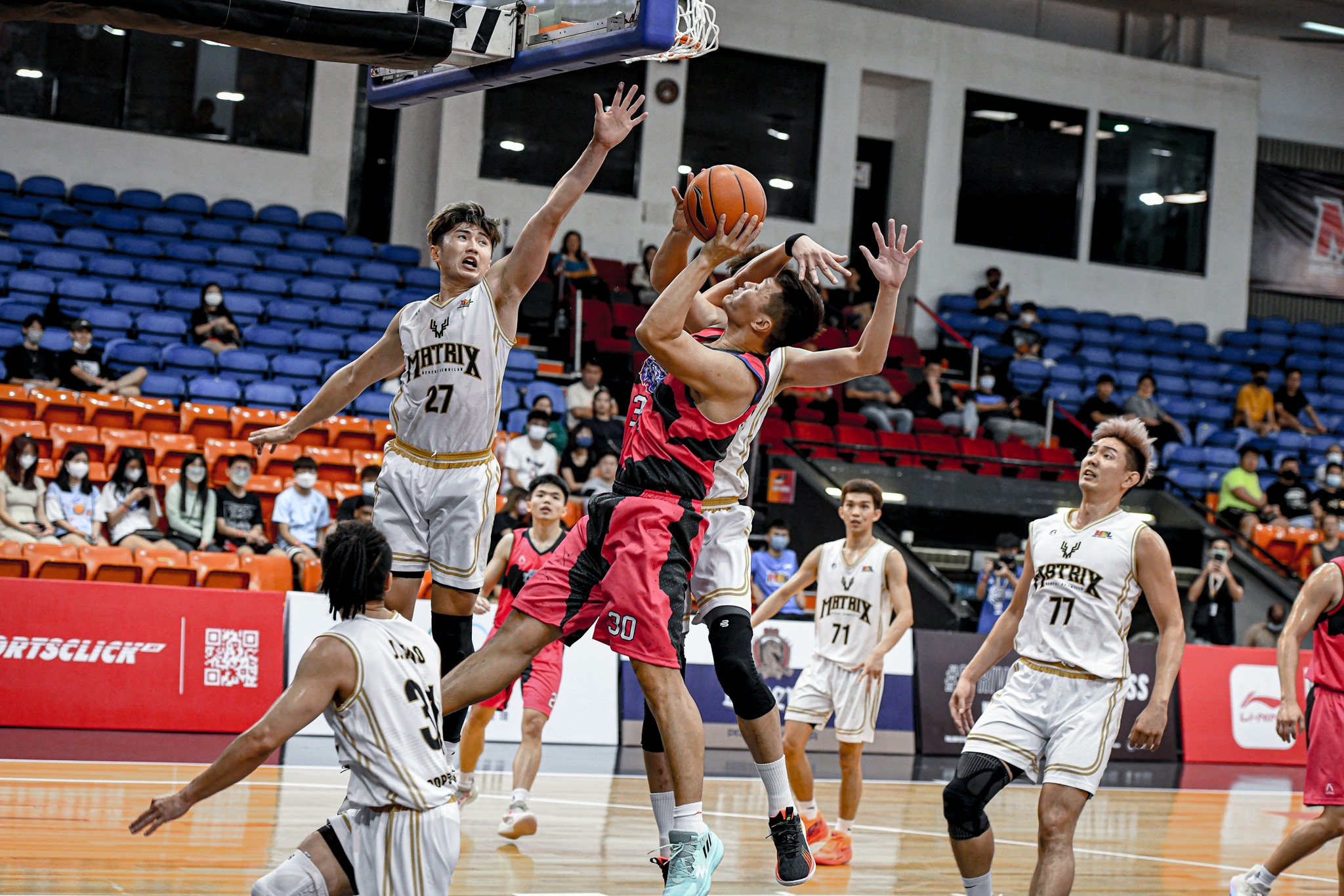大马篮球联赛| 南虎落败无不败之狮 群雄割据竞争激烈