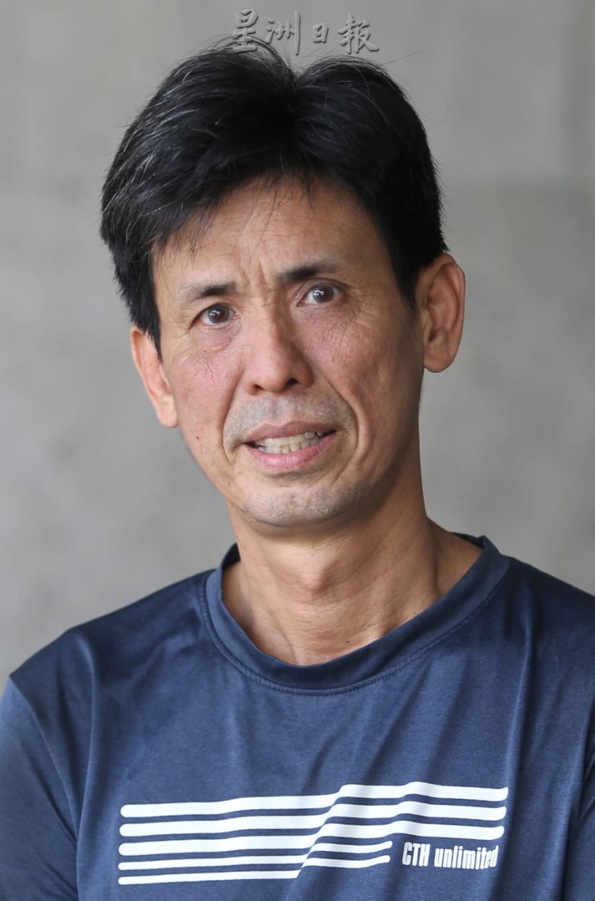 安华宣誓就任 霹迎首位首相！