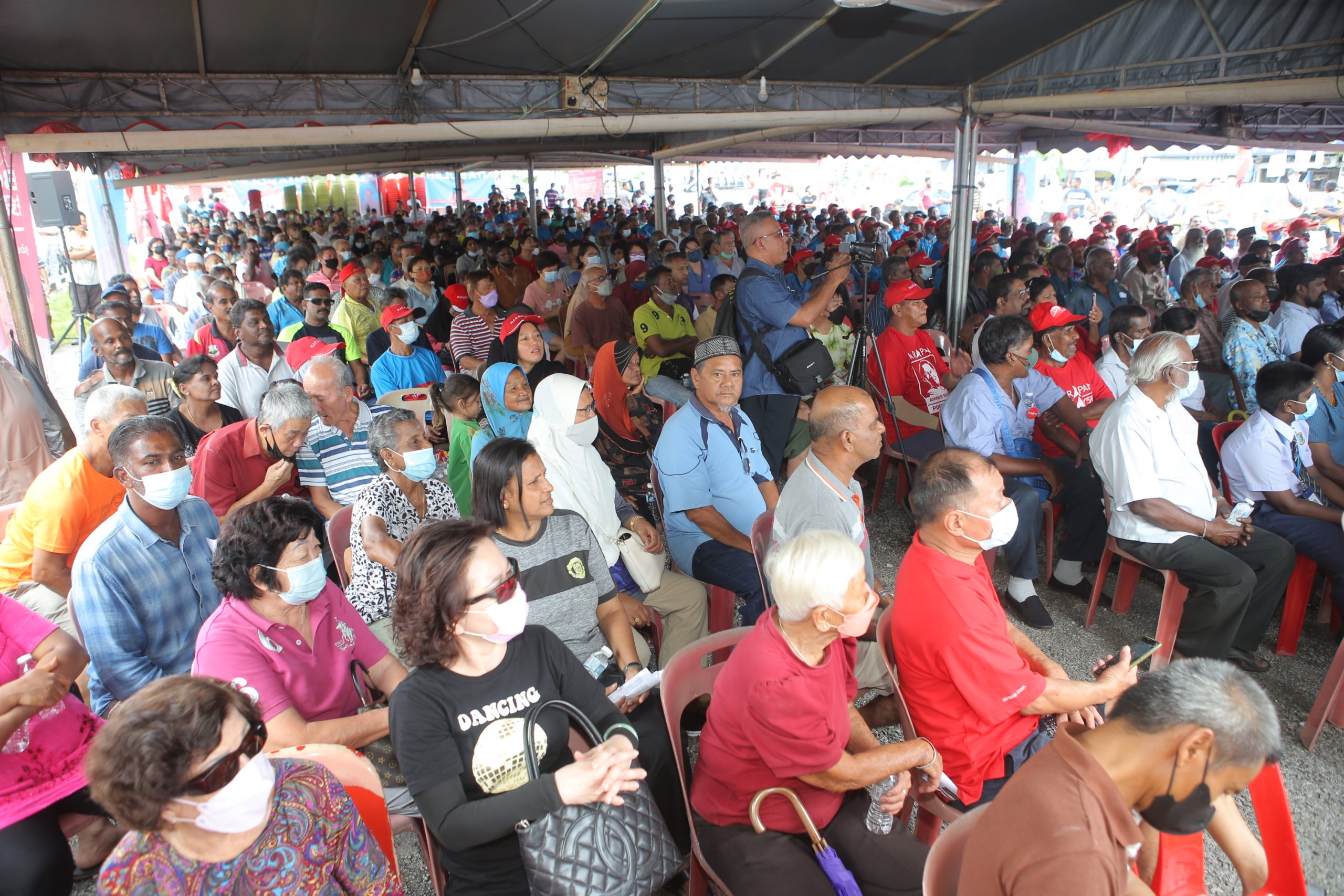 安华:要拿下多个关键议席 各民调显示希盟稍领先