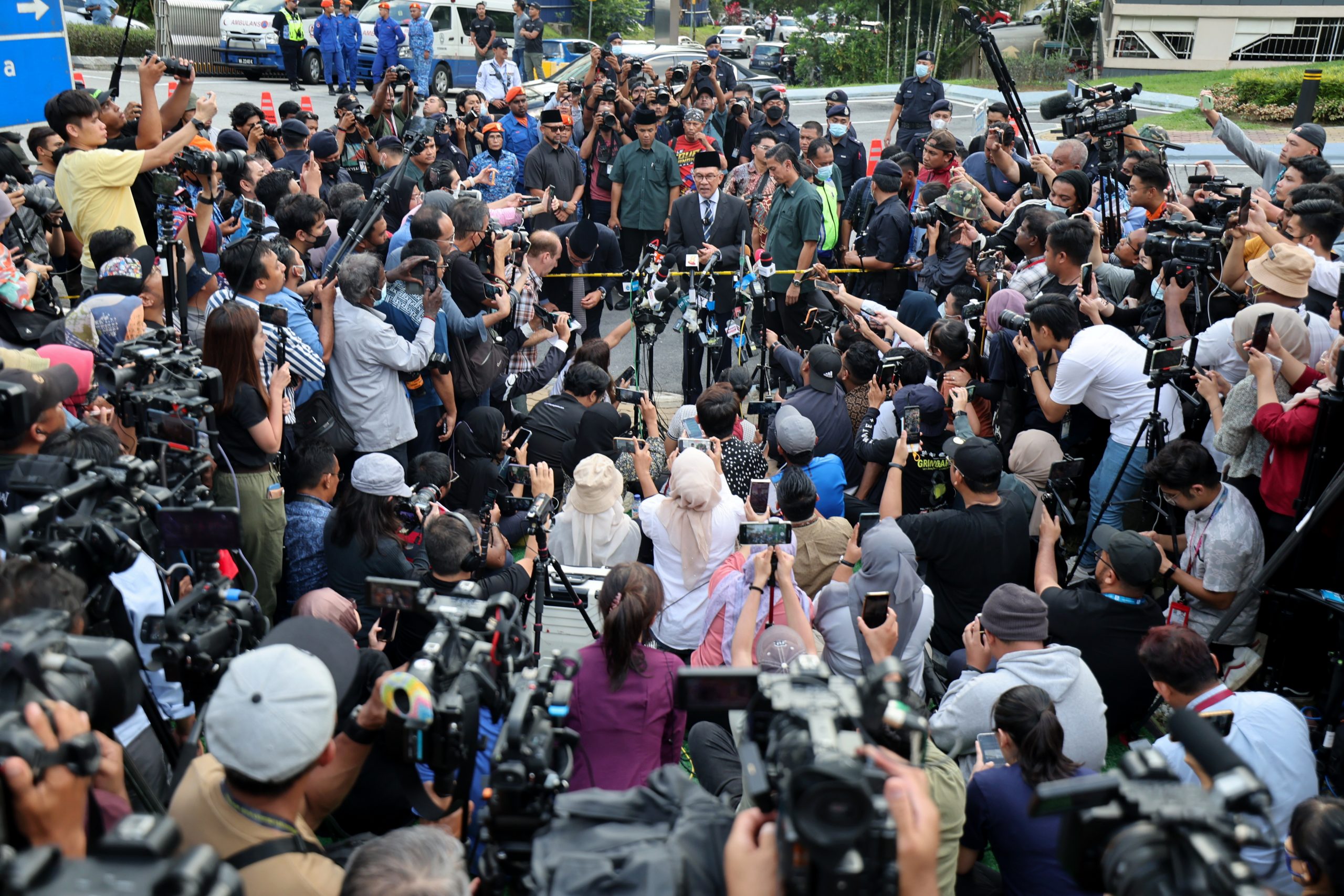 跨党政府建议,安华:精神可接受