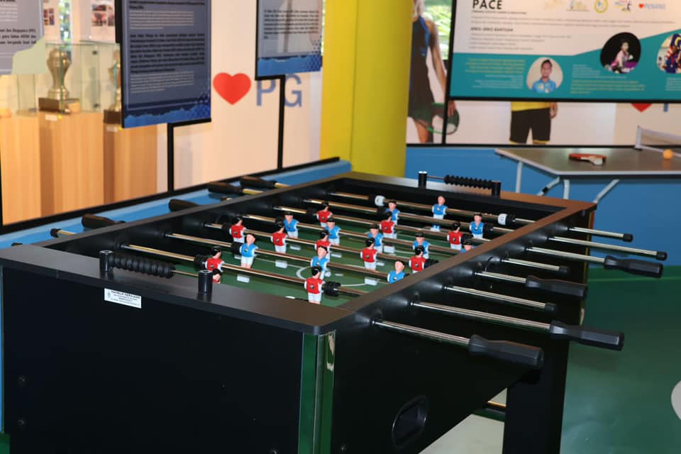 展出20项目77国手事迹 来参观槟体育展馆