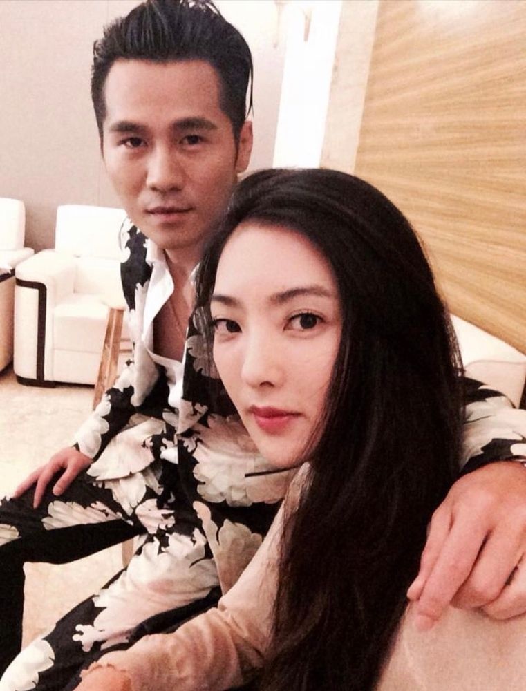 巨蟹座本月水逆? “曹格也是巨蟹座”登热搜