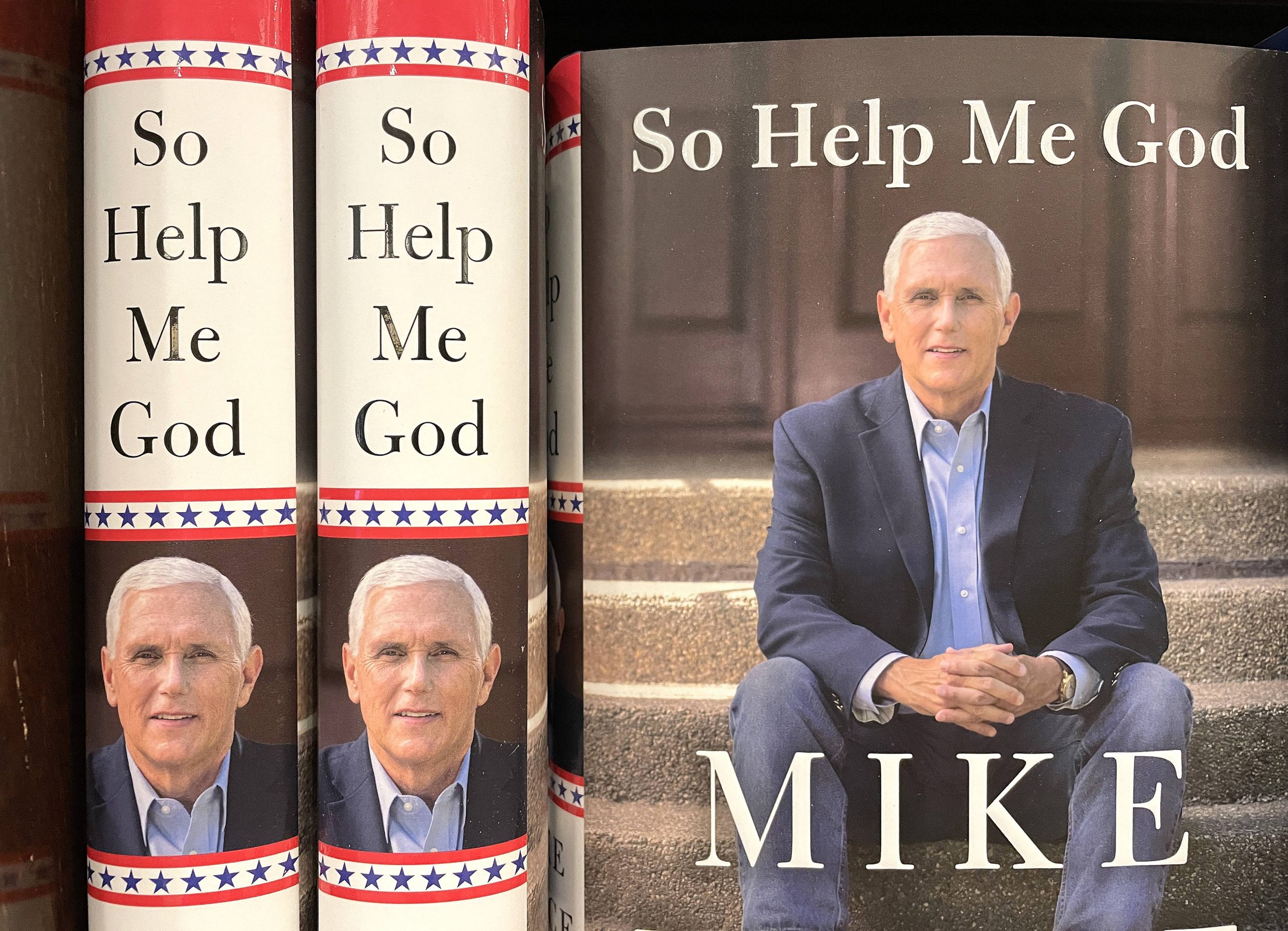 彭斯回应特朗普再选总统:“我们应有更好人选”