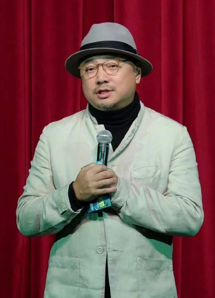 徐峥剧组用人造雪后不清理 商舖怒报警获赔RM191