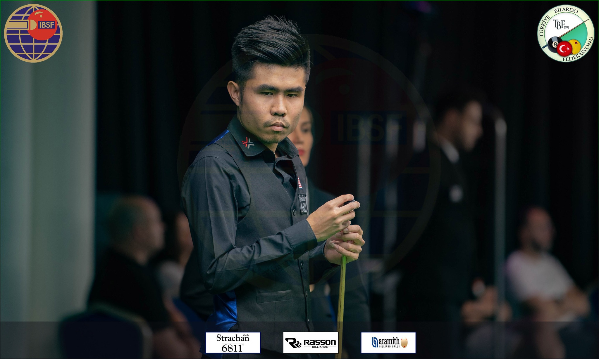 打台球...缘起于爸爸的店  林谷良梦想打职业赛