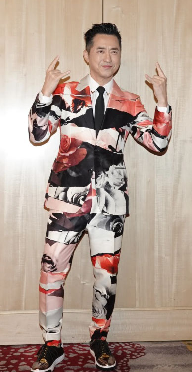 携老婆来马小蜜月 哈林妙答夫妻感情升温