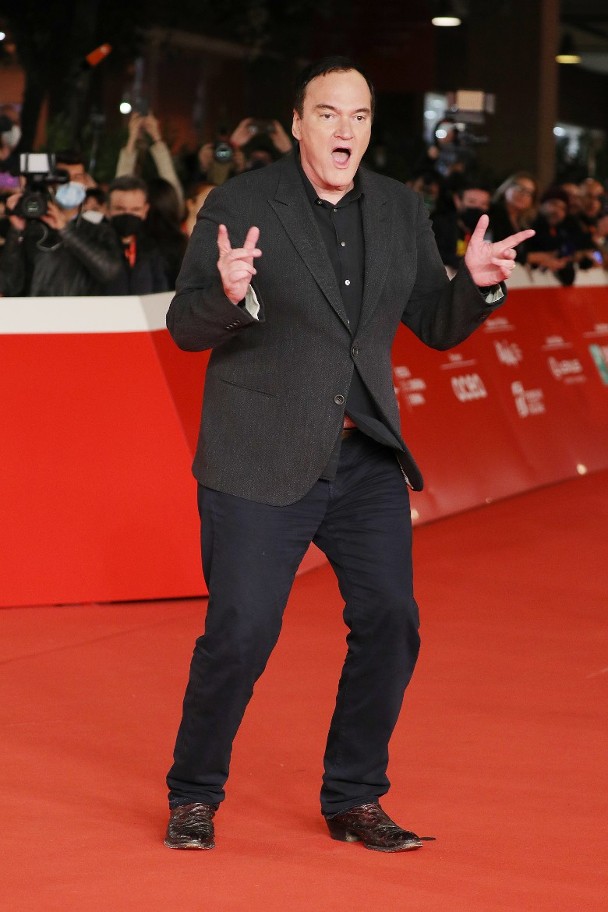 昆汀批漫威演员非电影明星 刘思慕不爽发文反击