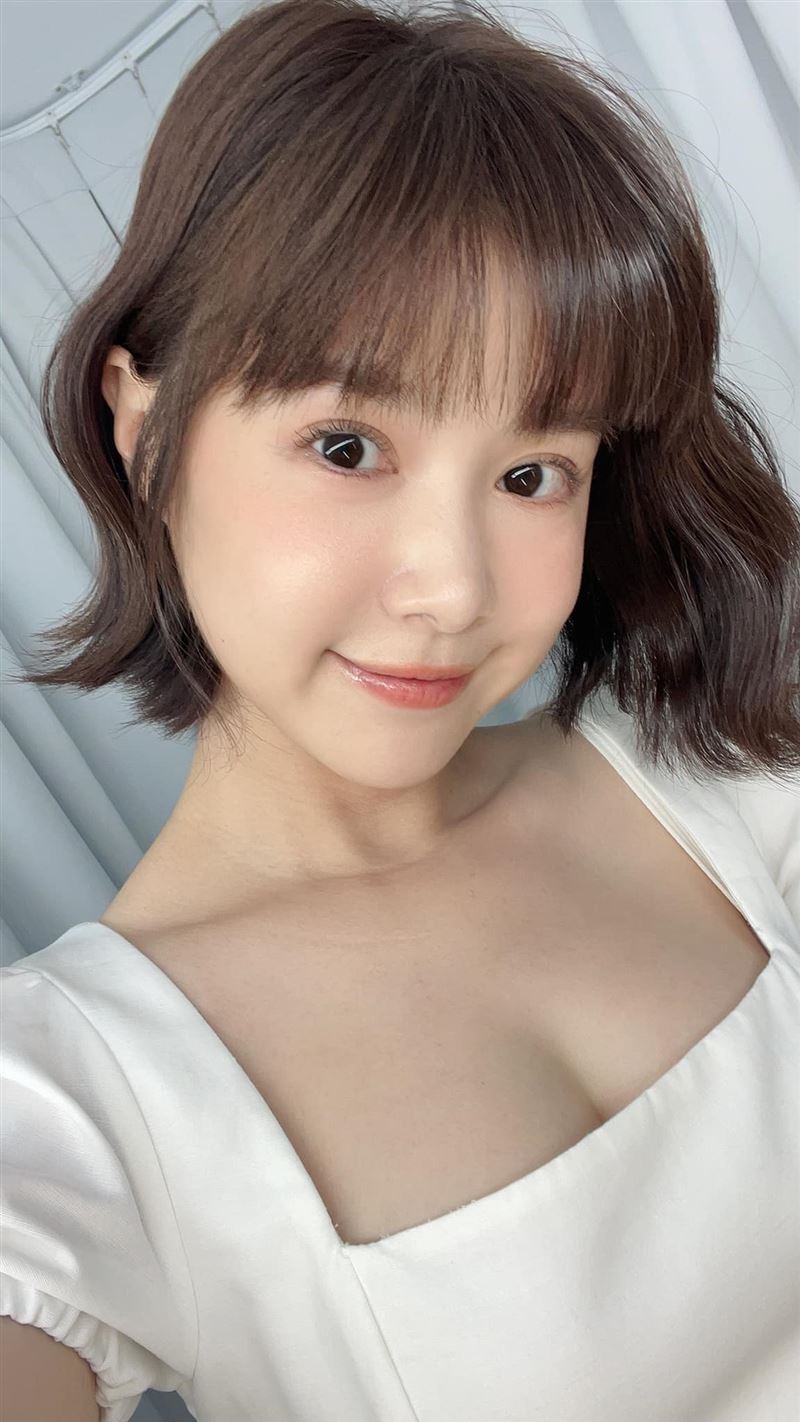 李佳颖爆秘婚又离婚 新欢是闺密前旧爱