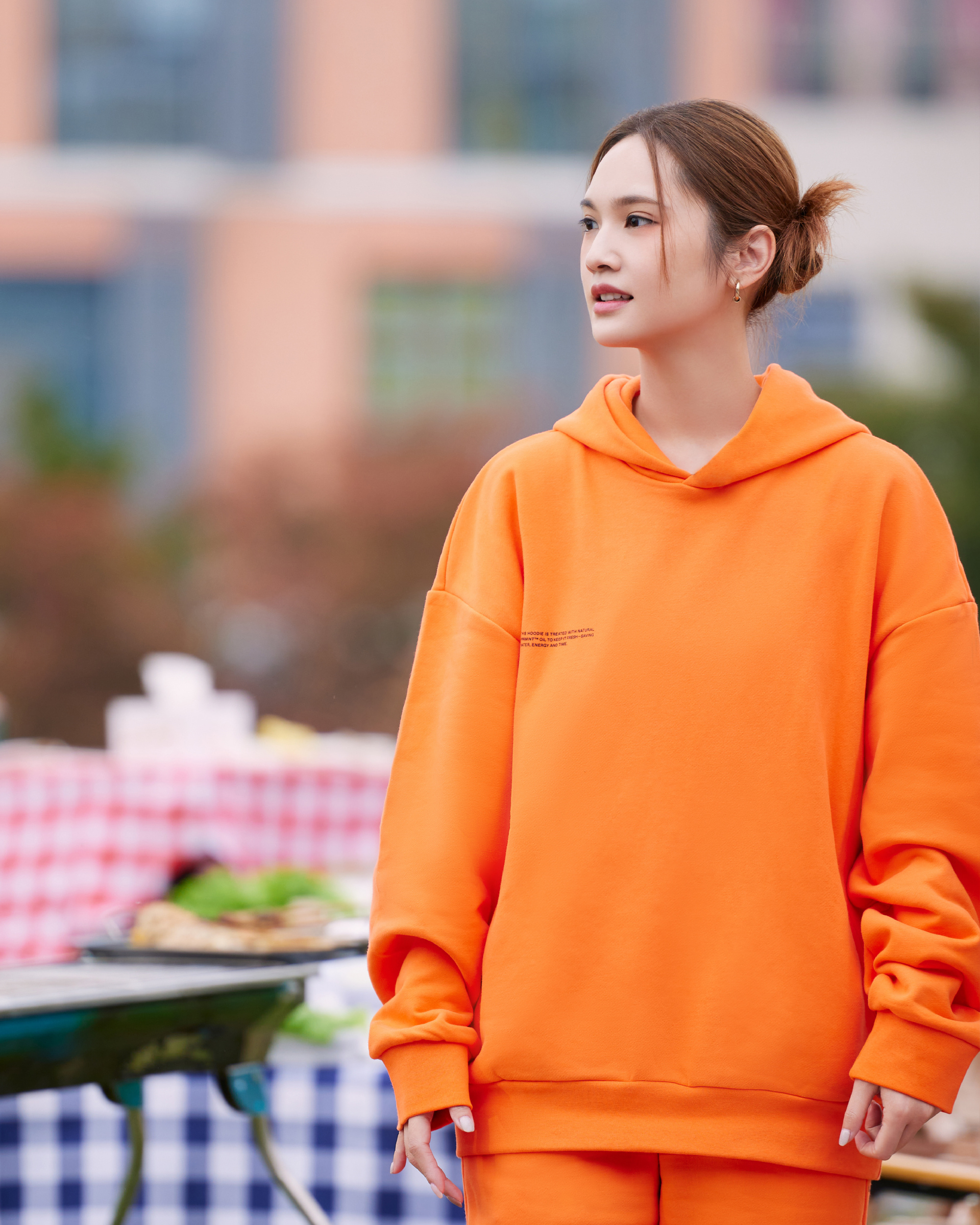 杨丞琳李荣浩合体放闪  甜蜜勾手贴紧紧