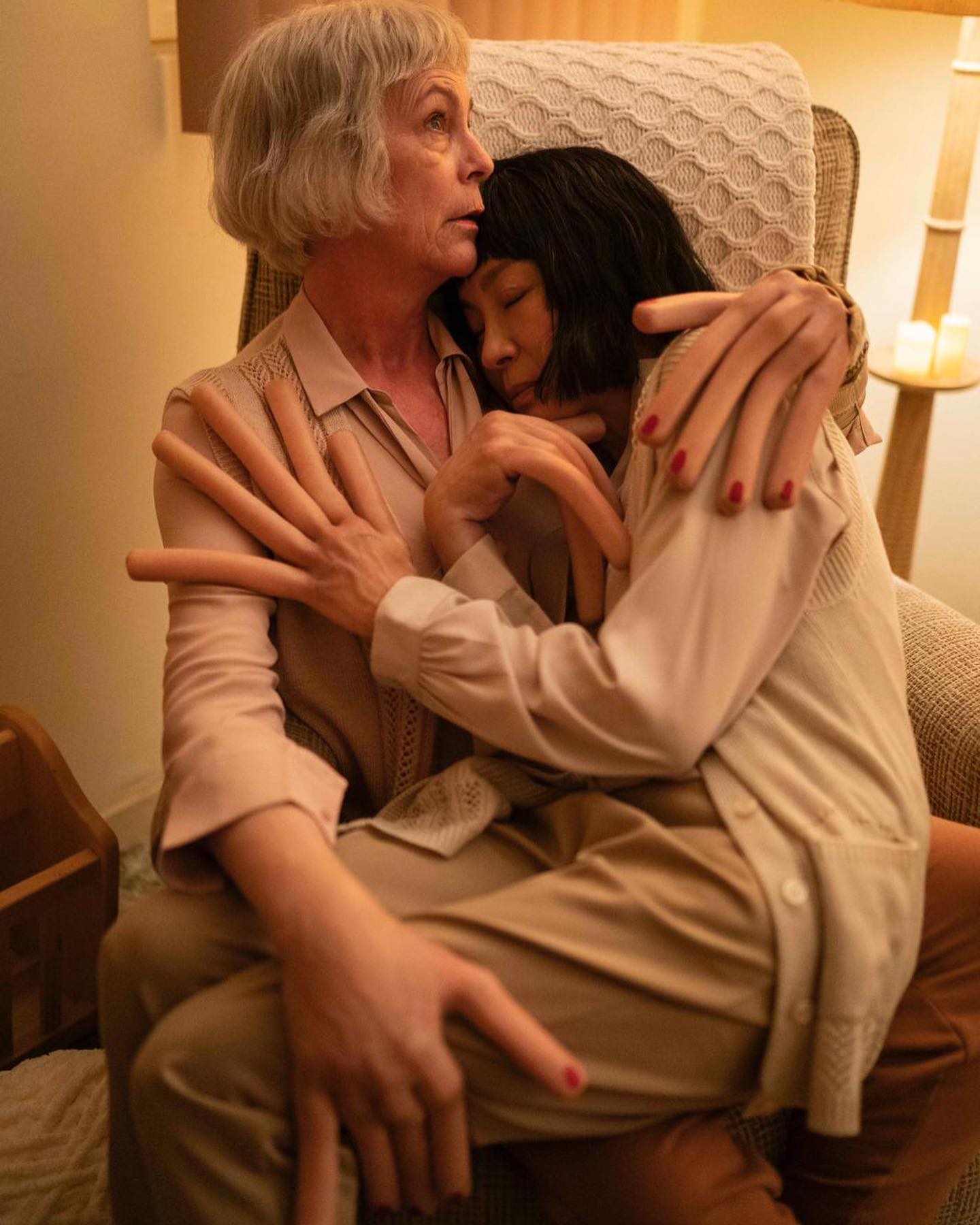 杨紫琼争夺独立精神奖影后 《瞬息全宇宙》8提名领跑