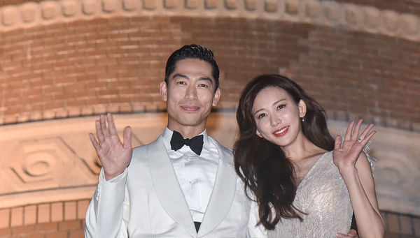 林志玲结婚3周年放闪 甜蜜告白AKIRA:“更珍惜快乐的彼此”