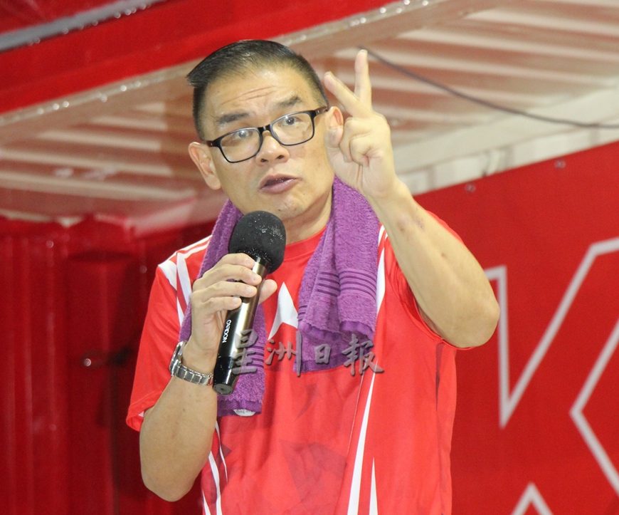 涉发表侮辱宗教言论,丘光耀延扣4天调查