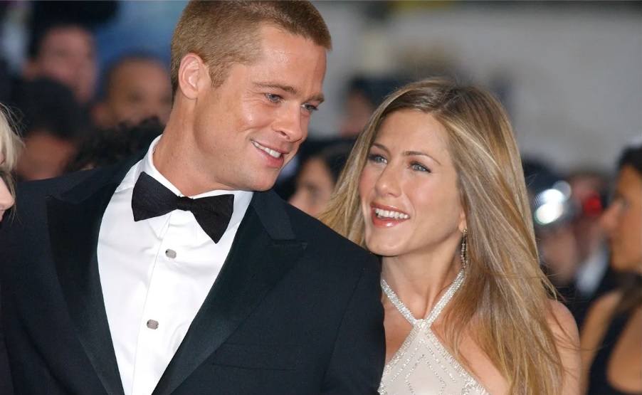 澄清离婚非因不想生 珍妮花雅妮斯顿后悔没涷卵