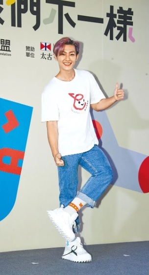 炎亚纶获十大杰青准备从政?霸气喊:要选就选市长