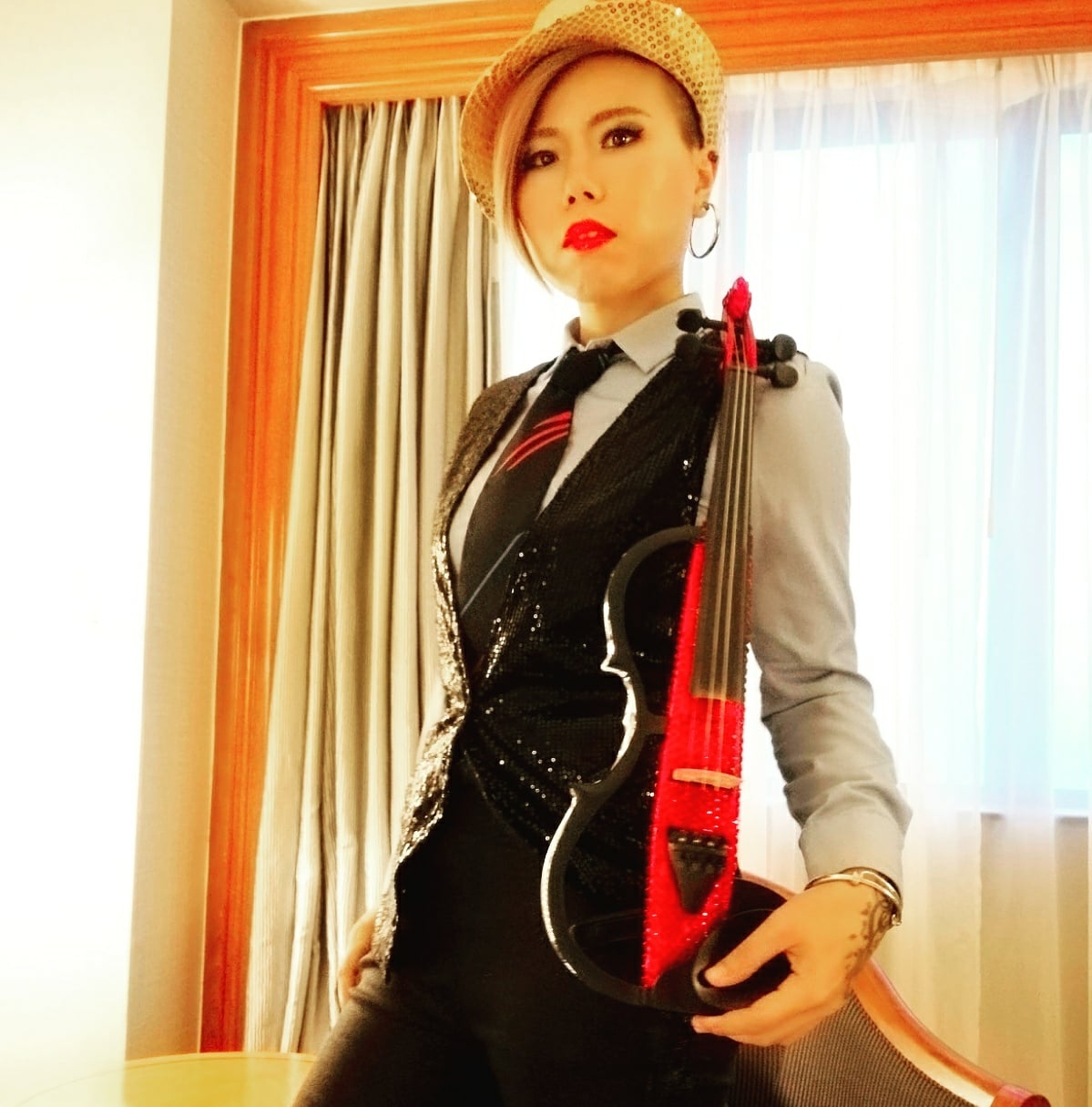 独家|被阻手提上机无奈寄舱 艺人:上千琴盒损坏仅赔RM80