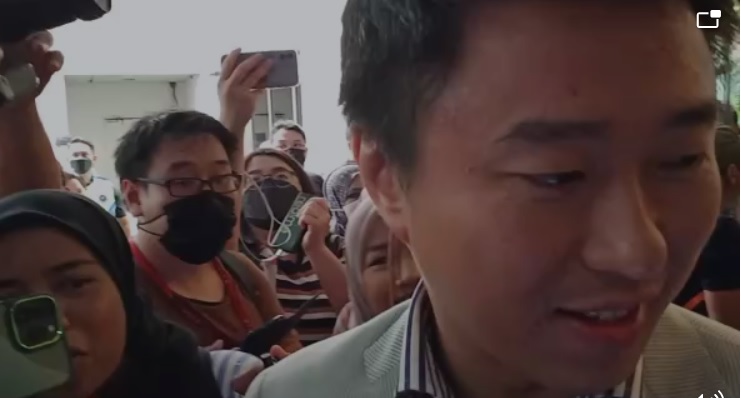 现身国阵希盟会面酒店 孙伟瑄拒回应是否签SD