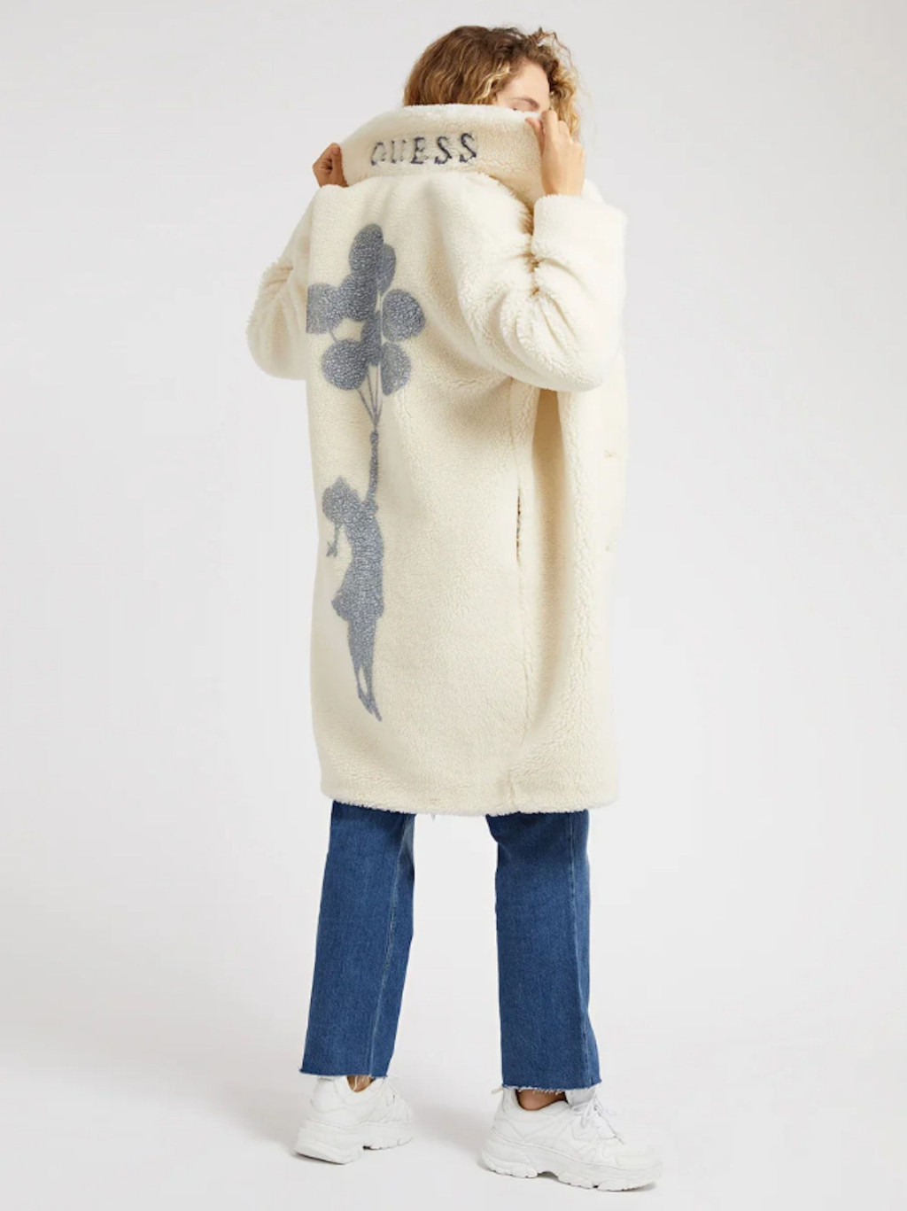 班克斯指控Guess未经同意盗窃其作品 号召扒手光顾