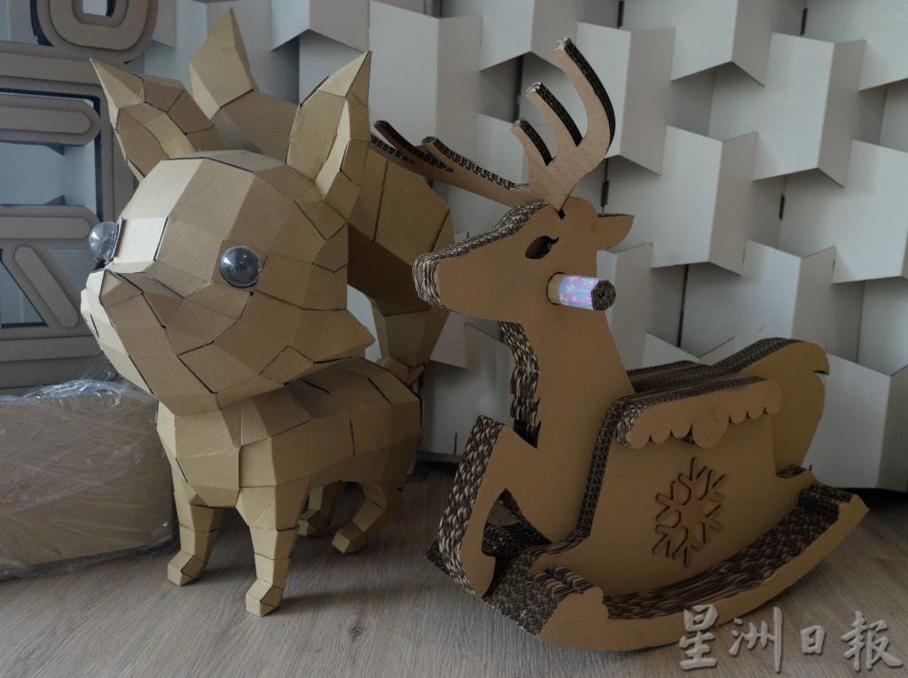 用创意堆砌“纸皮玩国”