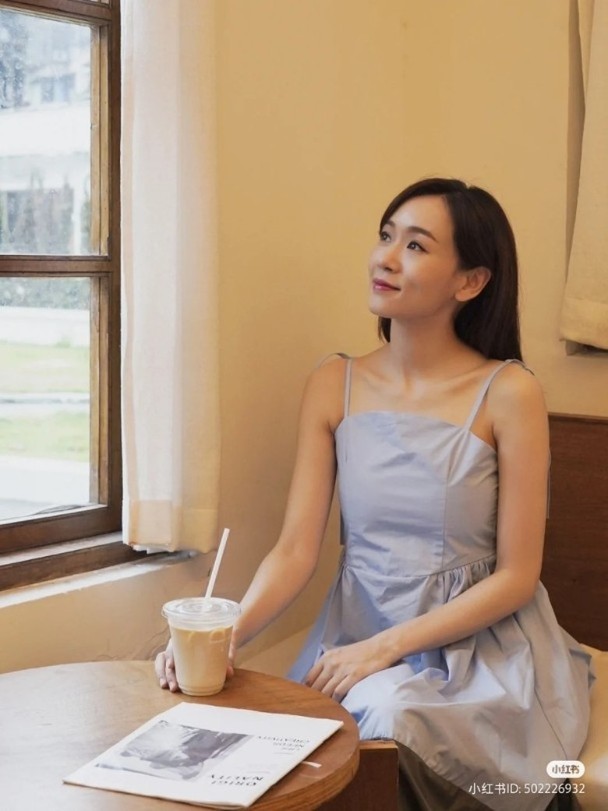 直播开美颜遭讽“看到的和想像的不一样” 杨思琦高EQ回应获网赞 