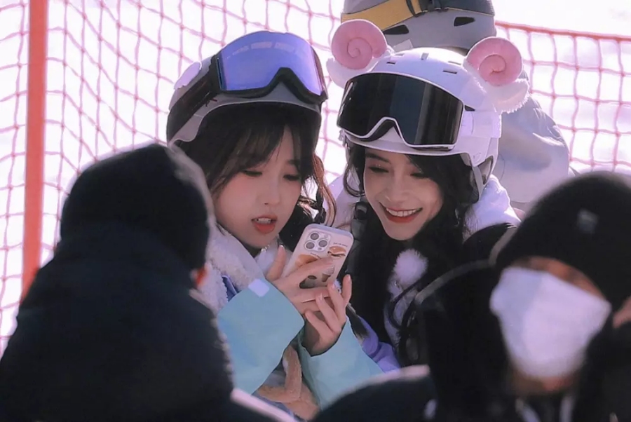 离婚黄晓明商业价值下滑 Angelababy代言数量锐减	