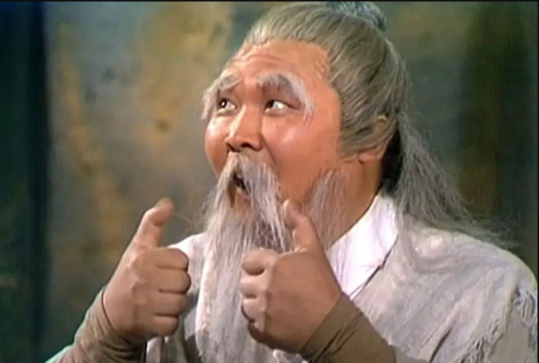  脂肪压住背脊神经线  秦煌日行千步减30公斤 