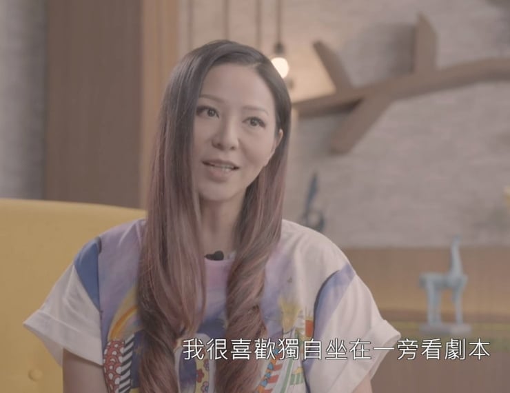 自招抗拒前辈批评惹人厌  滕丽名：白走多年冤枉路 