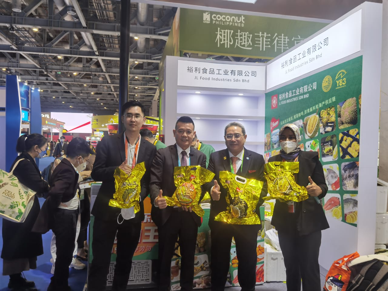 裕利公司冷冻榴梿引人潮      大马10企业参展进博会