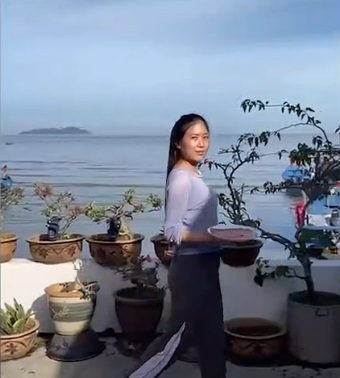 视频|卖鱼妹PP“鱼”众不同 擅长切鱼煮鱼还会变装