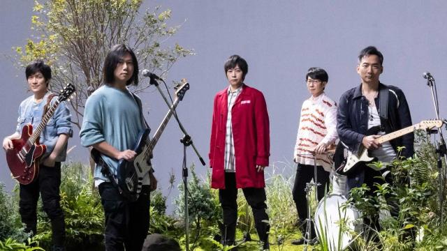 遭爆让百临演乐器淋雨 五月天挨轰糟蹋人