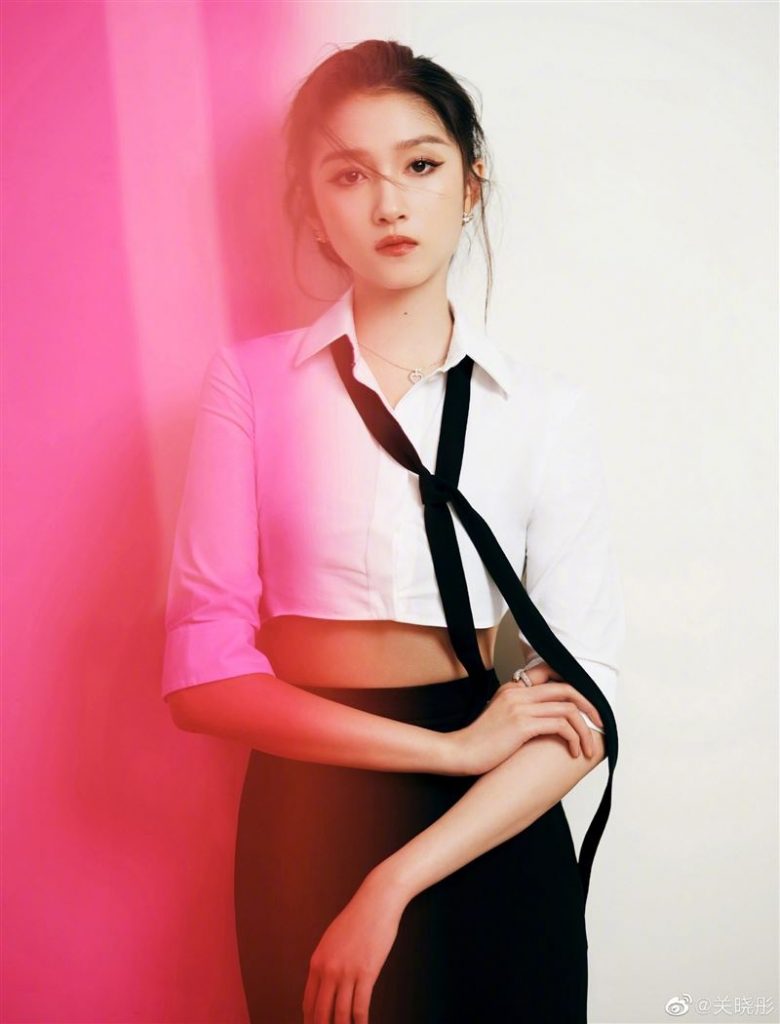 金鸡造型翻车|陈妍希臃肿壮实 关晓彤勒出赘肉