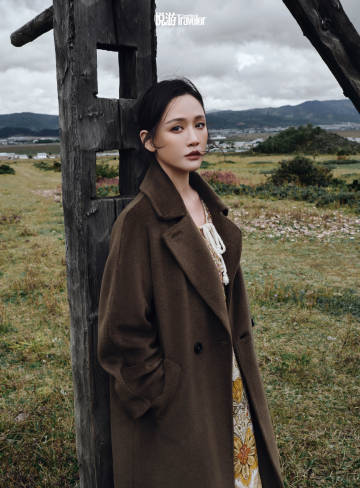 陈乔恩被爆烟瘾严重  酒店房遍地烟蒂难清理